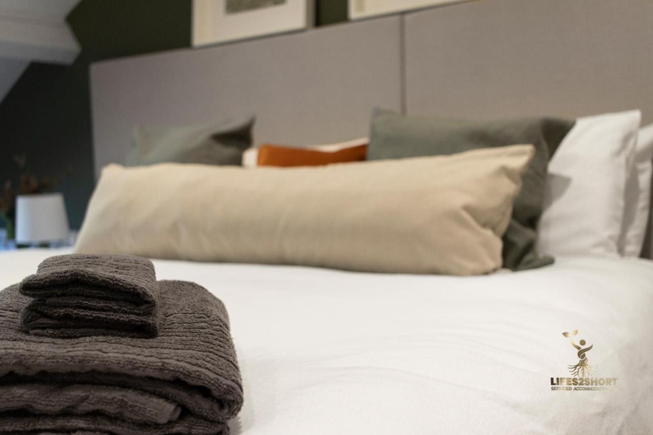 Luxe Courtyard Apartment For 4 Near Exeter City Centre Εξωτερικό φωτογραφία
