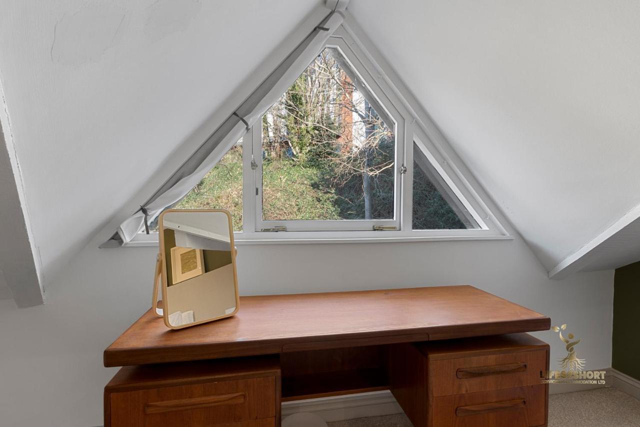 Luxe Courtyard Apartment For 4 Near Exeter City Centre Εξωτερικό φωτογραφία
