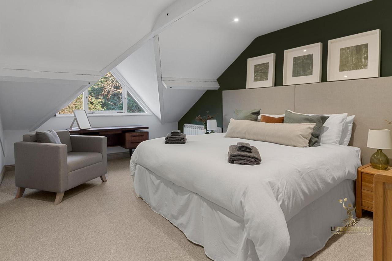 Luxe Courtyard Apartment For 4 Near Exeter City Centre Εξωτερικό φωτογραφία