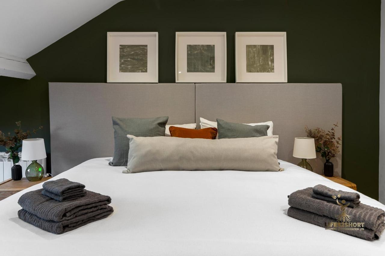 Luxe Courtyard Apartment For 4 Near Exeter City Centre Εξωτερικό φωτογραφία