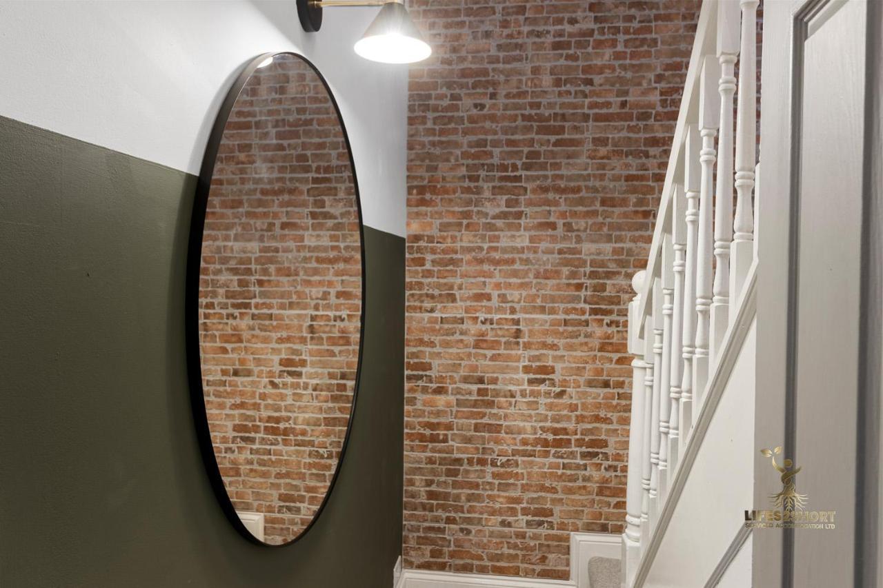 Luxe Courtyard Apartment For 4 Near Exeter City Centre Εξωτερικό φωτογραφία